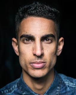 艾德里安·奎因顿 Adrian Quinton照片