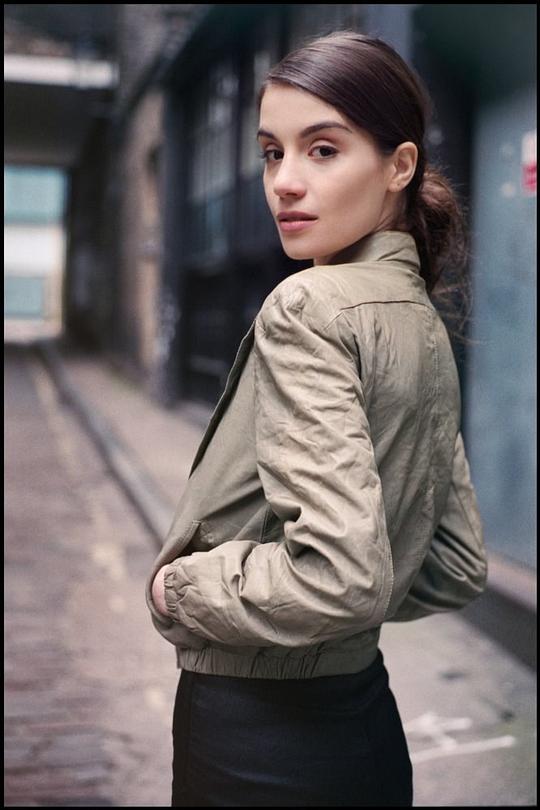 奥利维娅·波皮卡 Olivia Popica照片