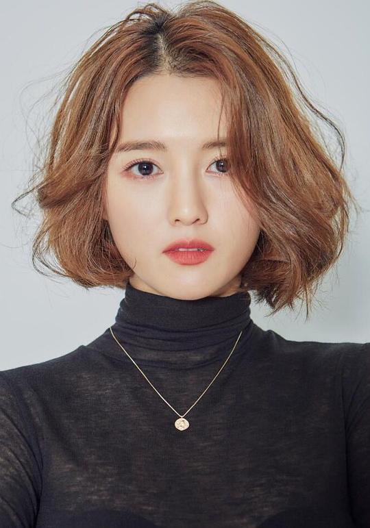 南宝拉 Bo-ra Nam照片