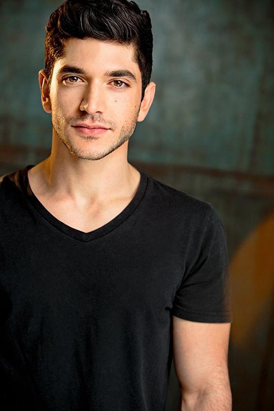 阿尔·卡尔德隆 Al Calderon照片