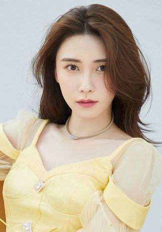 马秋子 Qiuzi Ma照片