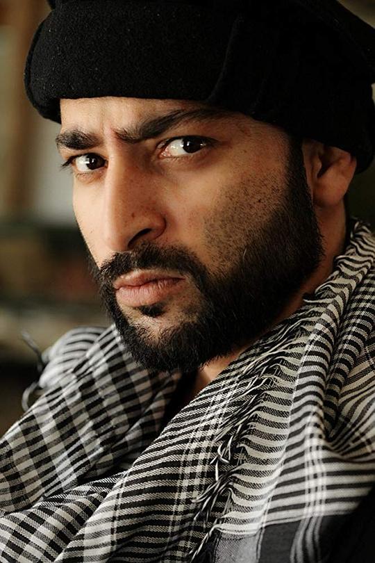 阿里·奥洛米 Ali Olomi照片