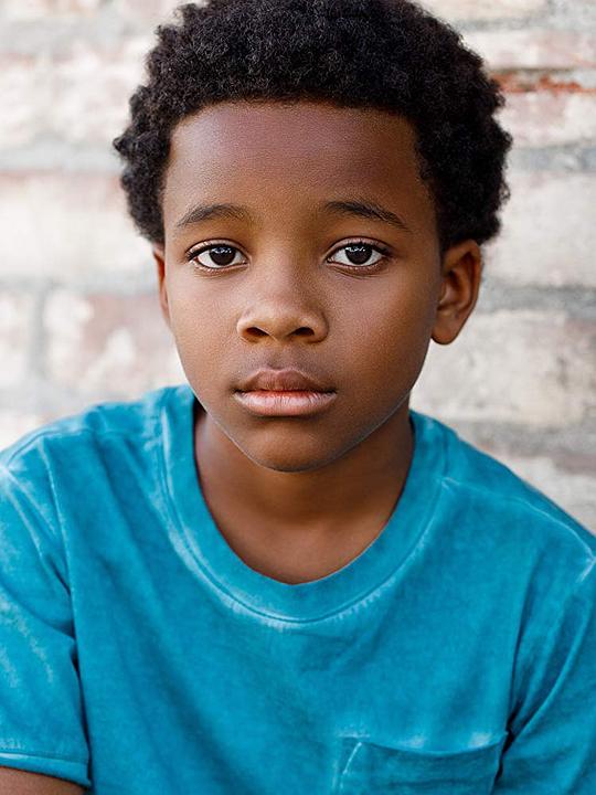 马坎索尼·雷斯 Marcanthonee Reis照片