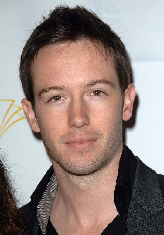 达斯汀·菲兹莫斯 Dustin Fitzsimons照片