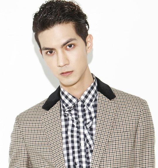 任言恺 Ming Ren照片