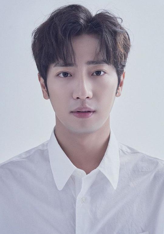 李相烨 Sang-yeob Lee照片