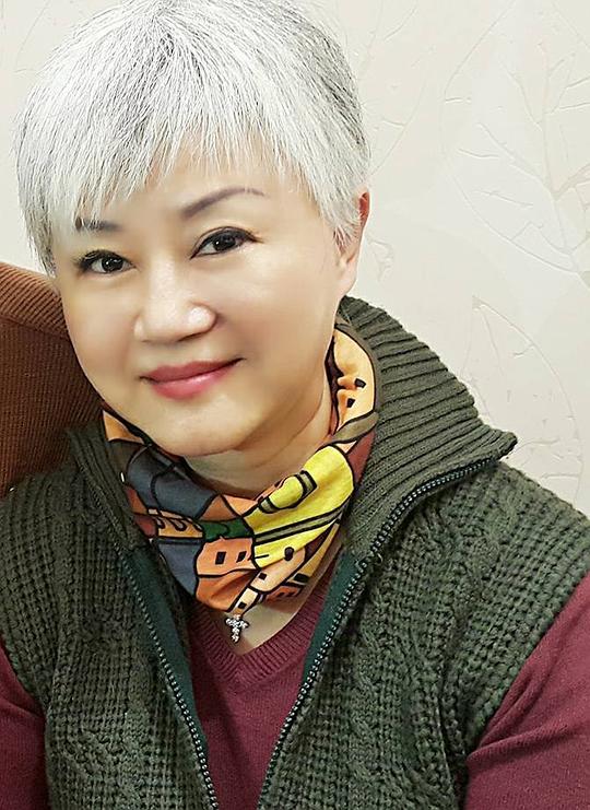 高爱伦 Ai-Lun Kao照片