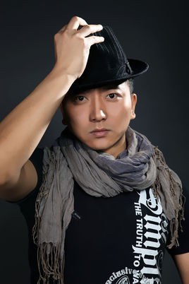 邱士鉴 Shijian Qiu照片