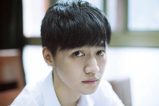 封佳奇 Jiaqi Feng照片