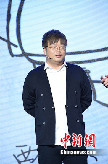 肖洋 Yang Xiao照片