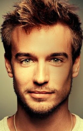 彼得·罗曼诺夫 Pyotr Romanov照片