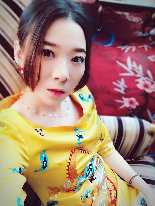 褚珺 Jun Chu照片