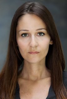 伊万娜·贝斯克 Ivana Basic照片