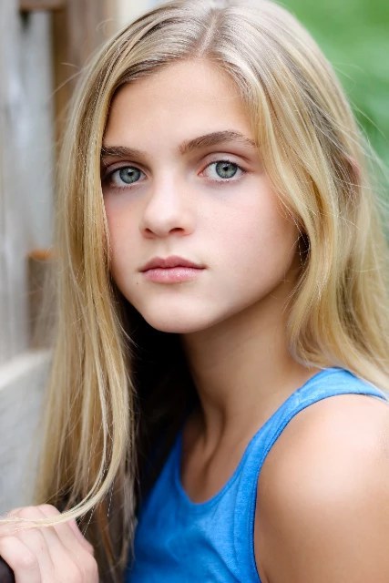 斯凯勒·杜恩 Skylar Dunn照片