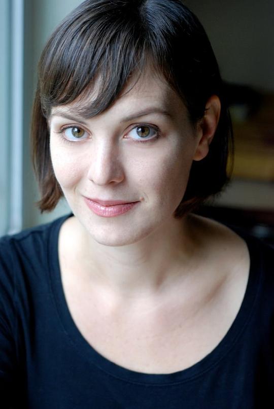 艾莉西亚·戴尔莫 Alycia Delmore照片