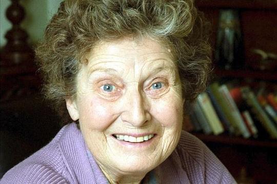 玛格里·梅森 Margery Mason照片