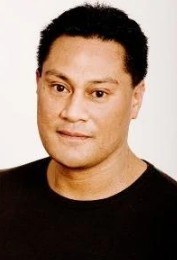 约瑟夫·米卡-亨特 Joseph Mika-Hunt照片