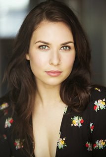 奥利维亚·田內 Olivia Tennet照片