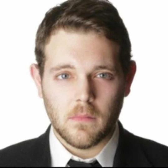 Justin Restivo照片