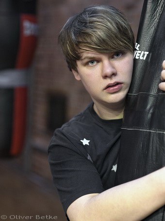 菲利普·韦格拉茨 Philip Wiegratz照片