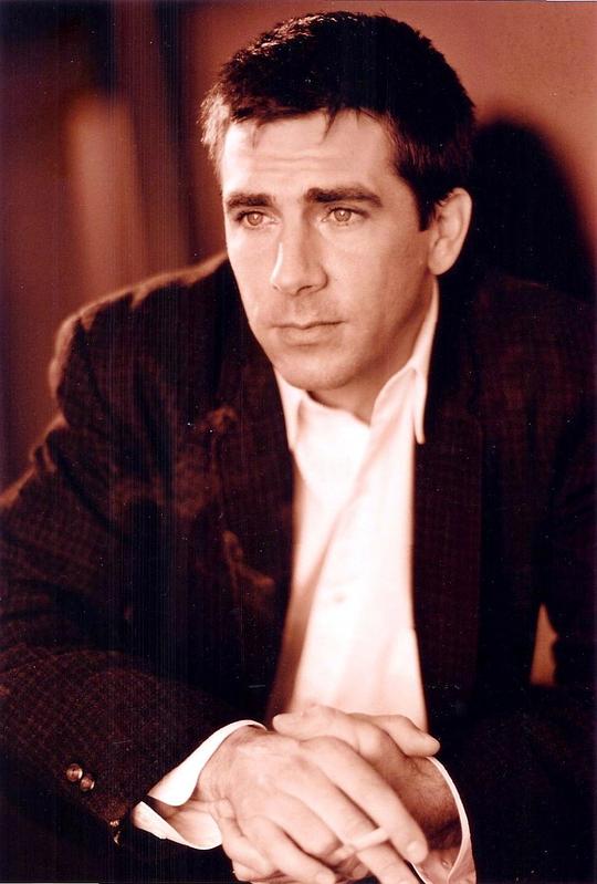 拉里·霍尔登 Larry Holden照片