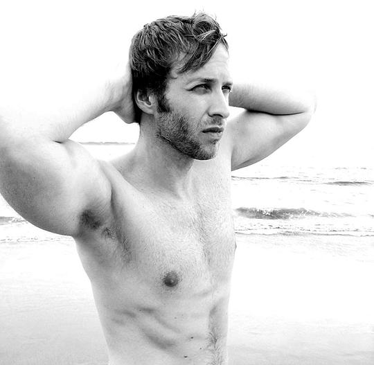 Scottie Knollin照片