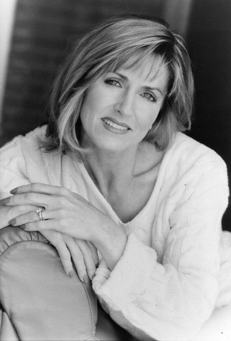 姬特·格温 Kit Gwin照片