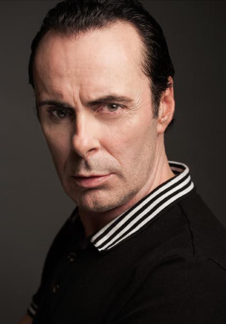 达伦·摩尔 Darren Moore照片