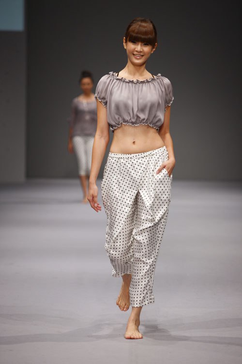 王婷仪 Ting-I Wang照片