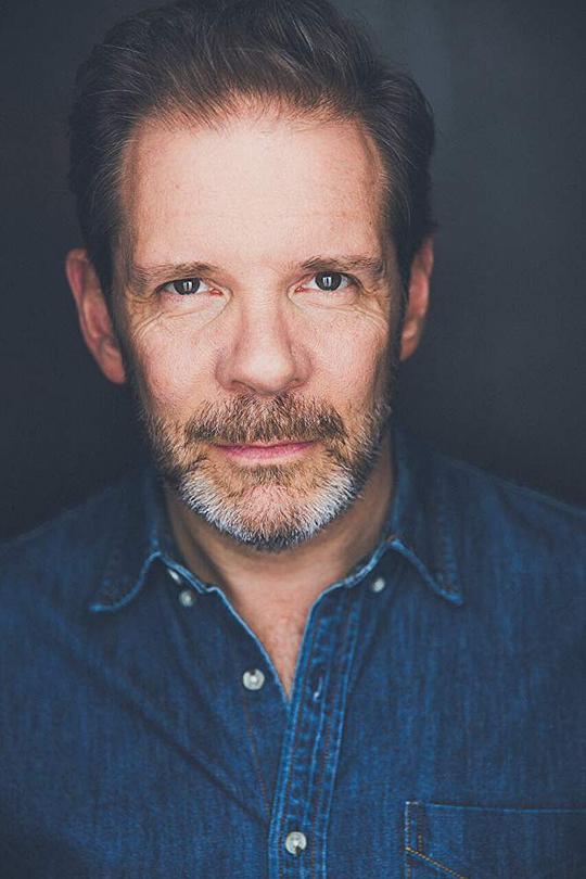 汤姆斯·杰·瑞恩 Thomas Jay Ryan照片