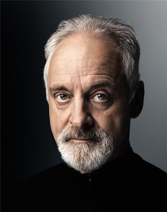 马尔科姆·辛克莱 Malcolm Sinclair照片