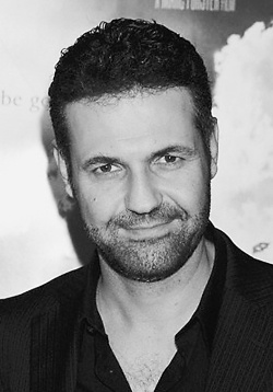 卡勒德·胡赛尼 Khaled Hosseini照片