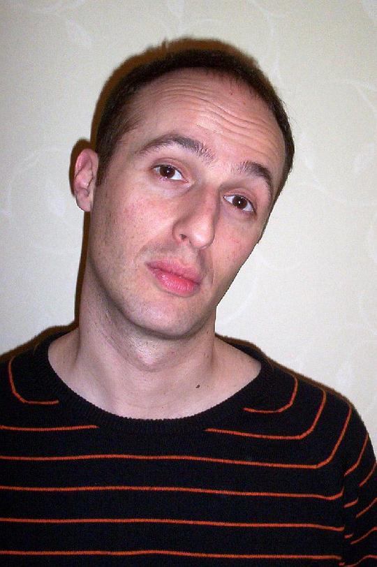 罗伯特·波珀 Robert Popper照片