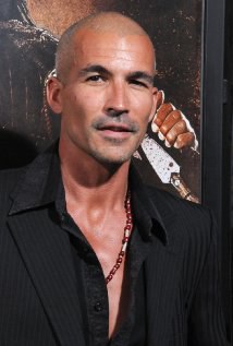 伊桑·曼尼奎斯 Ethan Maniquis照片