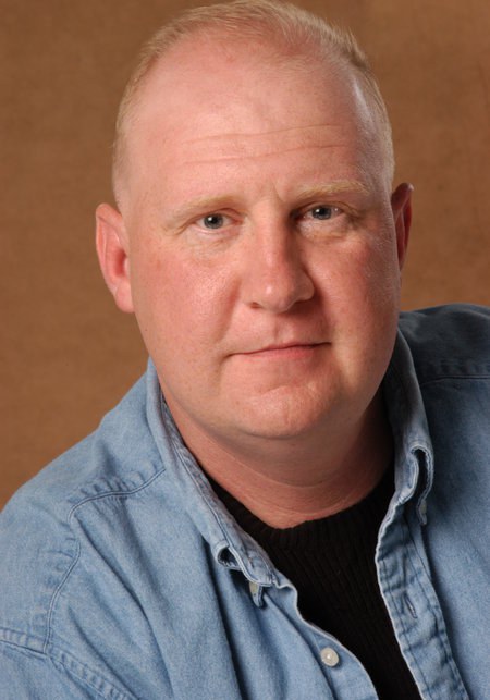 劳伦斯·卡梅隆·斯蒂尔 Lawrence Cameron Steele照片