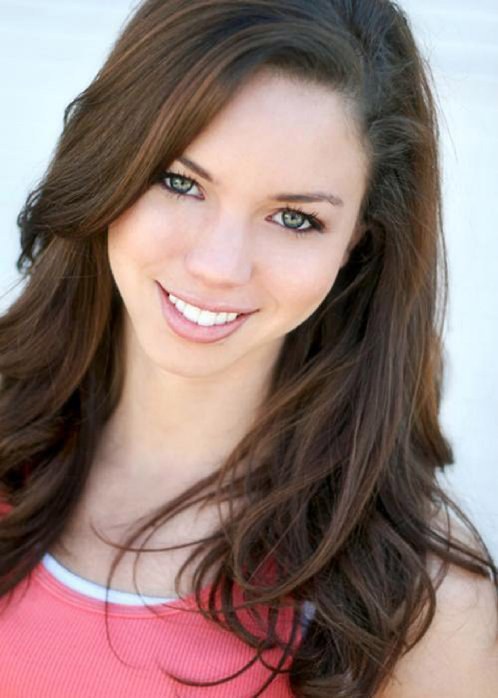 斯蒂芬妮·奥诺雷 Stephanie Honoré照片