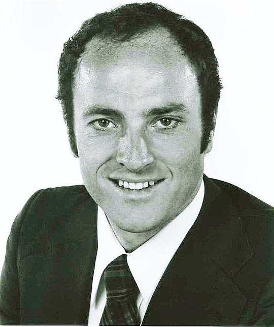 凯文·道布森 Kevin Dobson照片