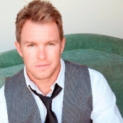 罗布·麦吉尔夫雷 Rob McGillivray照片