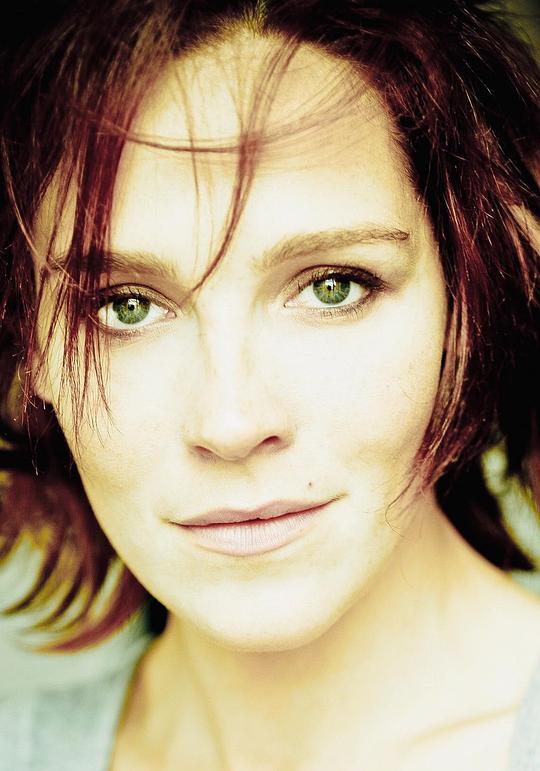 山德琳·里格奥 Sandrine Rigaux照片