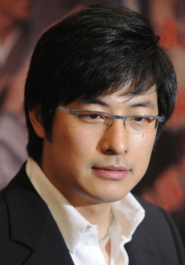 王岳伦 Yuelun Wang照片