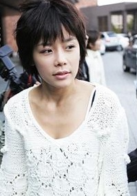 申伊 Yi Shin照片