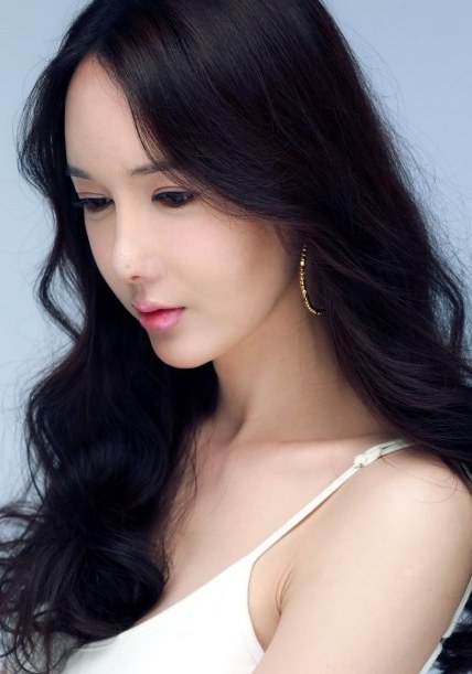 李诗妍 Si-yeon Lee照片