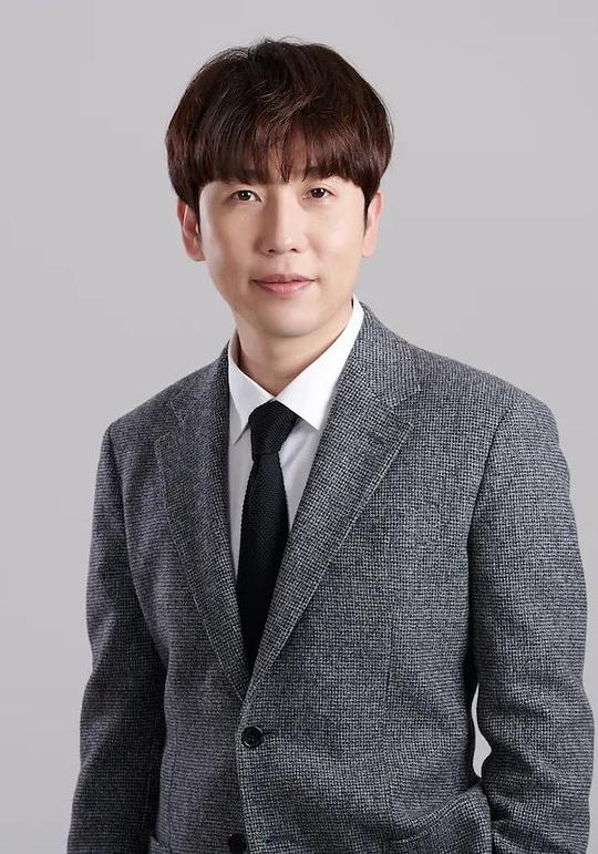 南昶熙 Chang-hie Nam照片