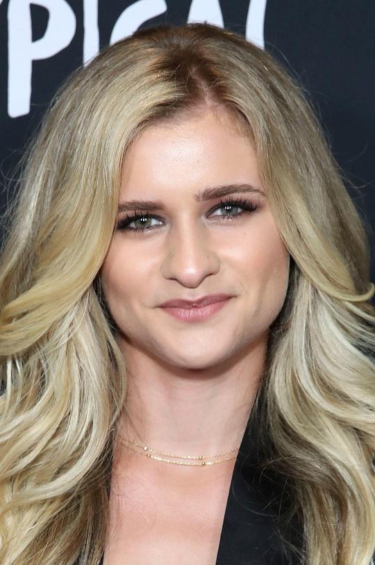 珍娜·博伊德 Jenna Boyd照片