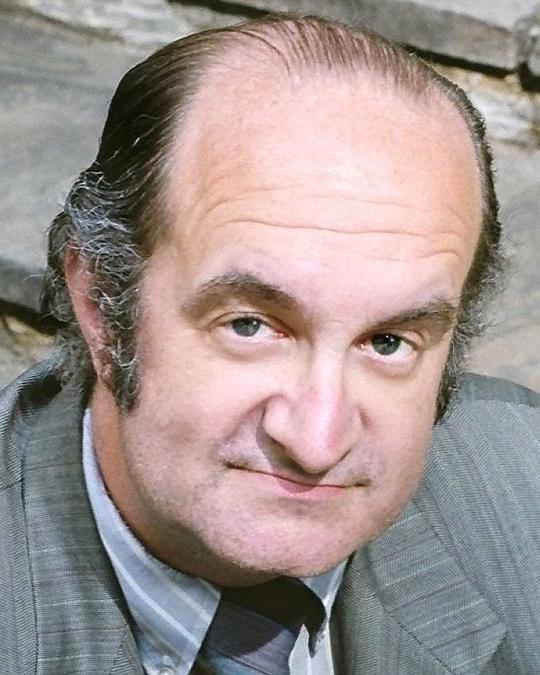 杰弗里·古尔德 Geoffrey Gould照片