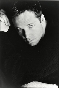 乔治·纽伯恩 George Newbern照片