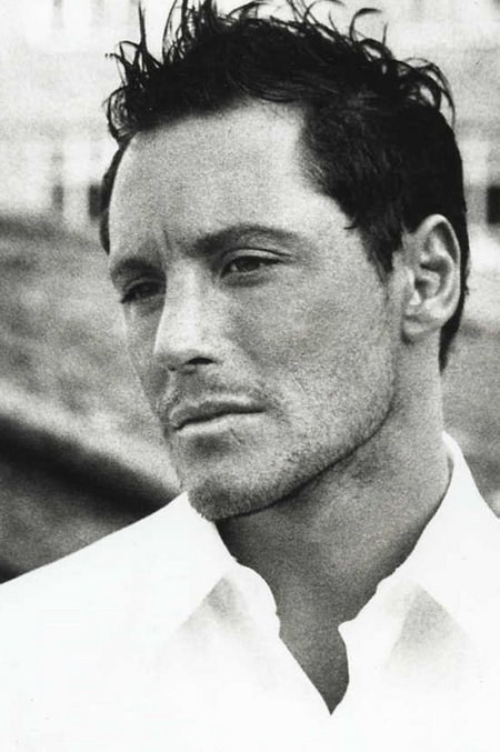 麦克斯·瑞恩 Max Ryan照片