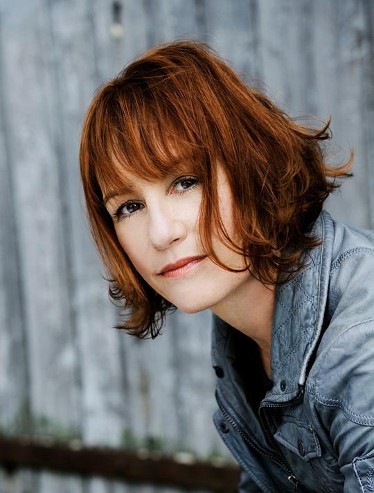 乌尔里克·克鲁比格尔 Ulrike Krumbiegel照片