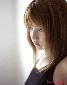 加贺美早纪 Saki Kagami照片