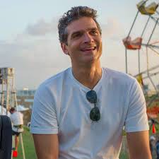 大卫·莱维恩 David Levien照片